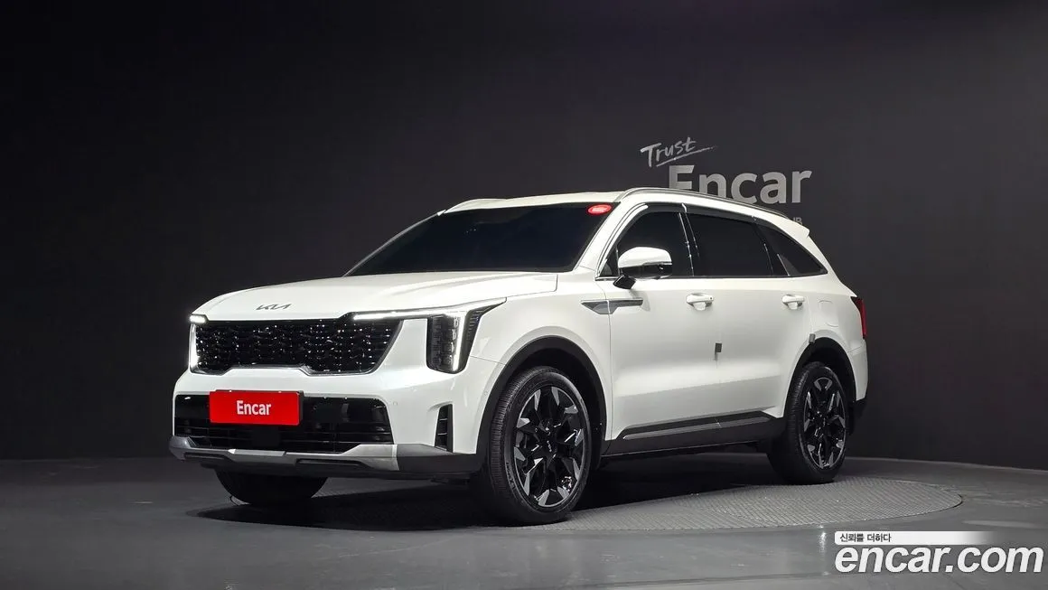 Kia Sorento — фото 1