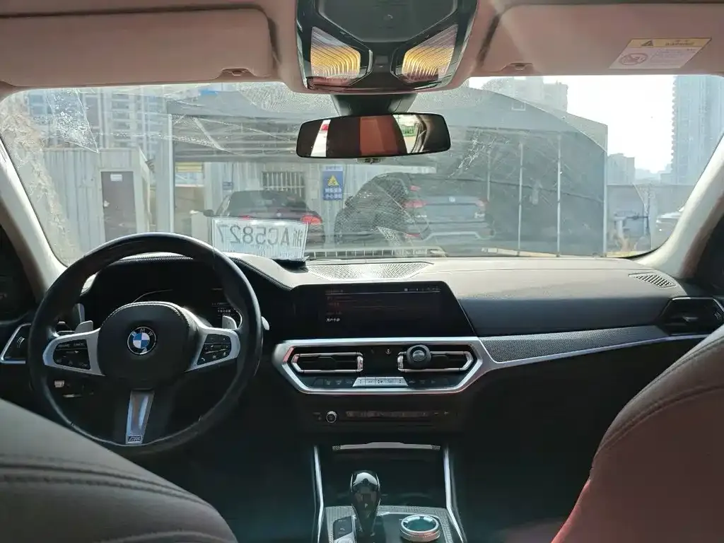 BMW 3 Series 2022 из CN, фото 7
