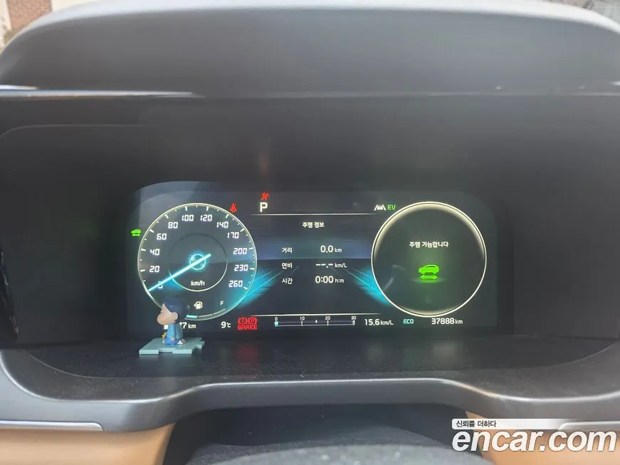 Kia Sorento — фото 5