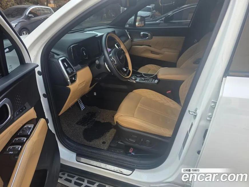 Kia Sorento — фото 6