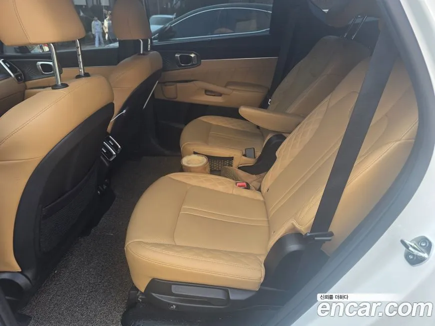 Kia Sorento — фото 4