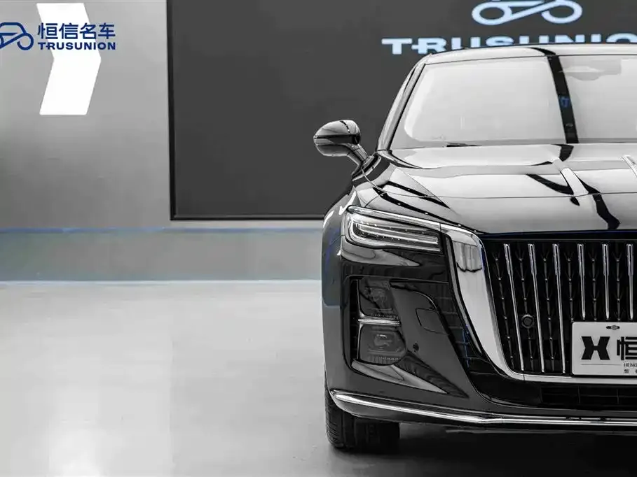 Hongqi H5 — фото 7