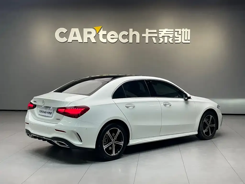 Mercedes-Benz A-Class — фото 7