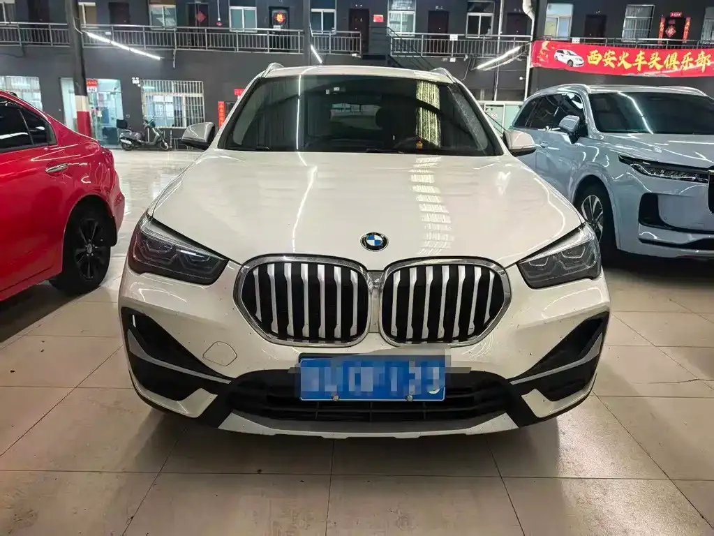 BMW X1 2021 из CN, фото 1