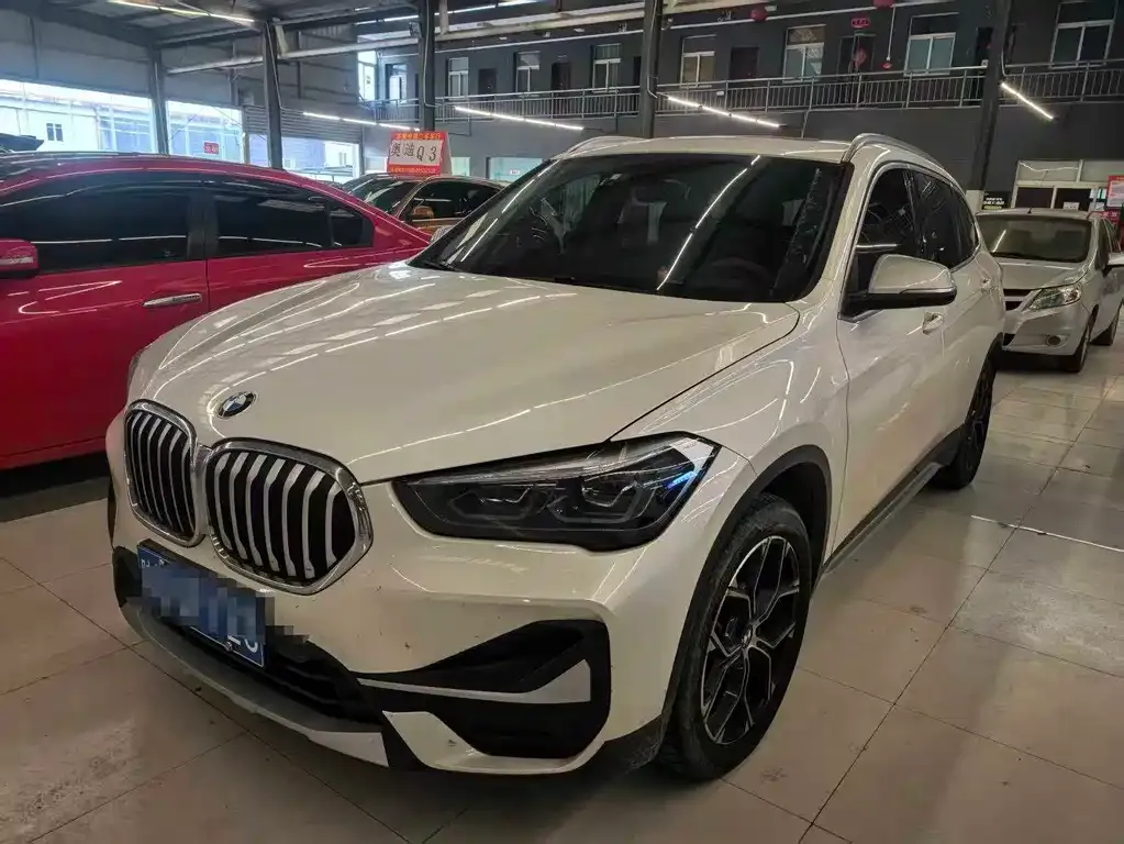 BMW X1 2021 из CN, фото 4