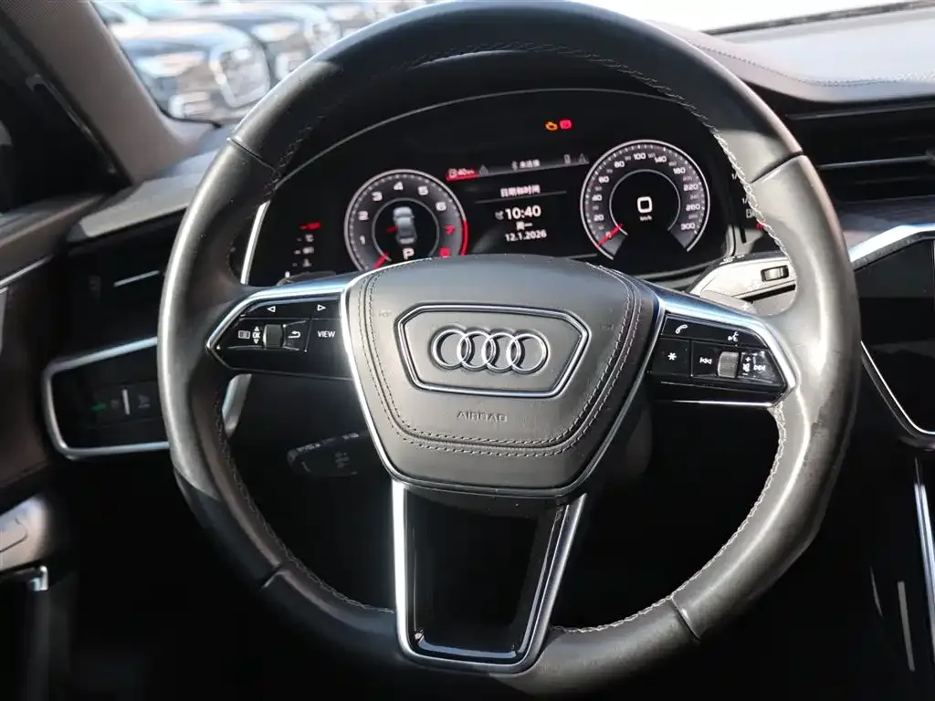 Audi A6L — фото 6