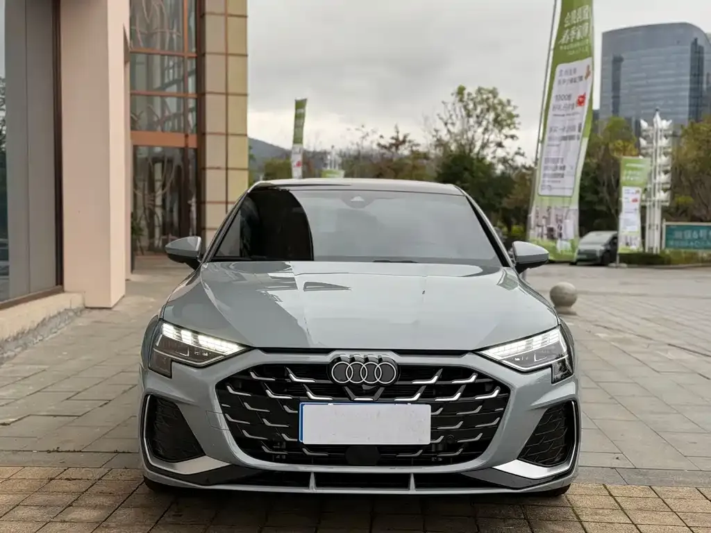 Audi A3 — фото 2