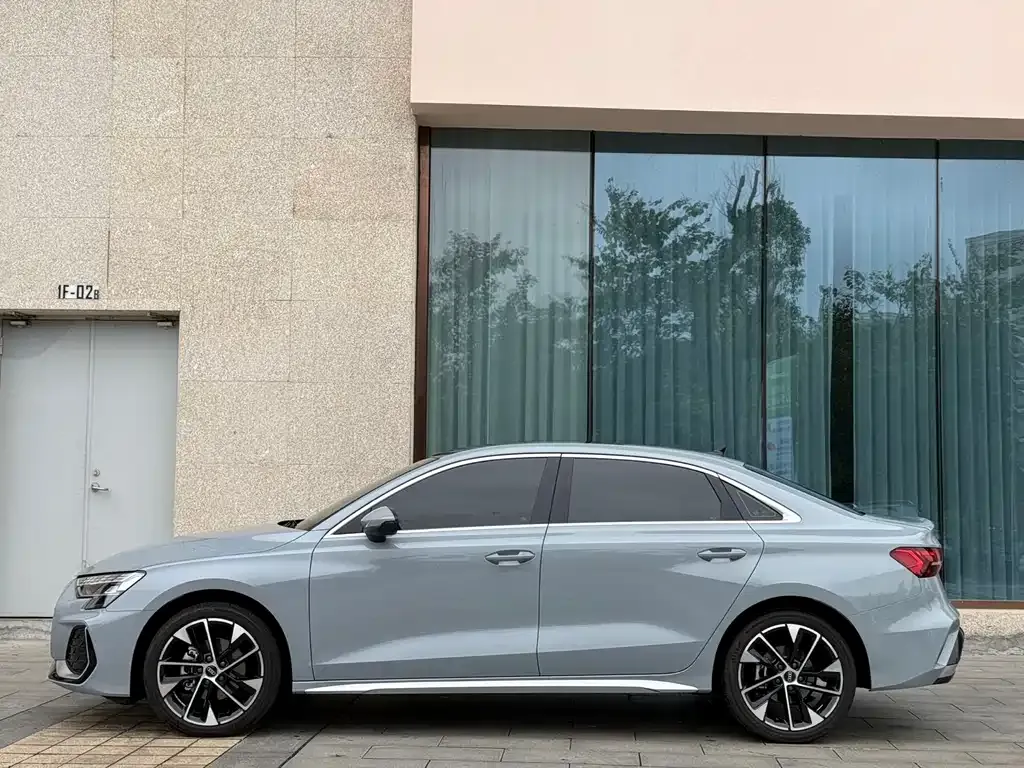Audi A3 — фото 9