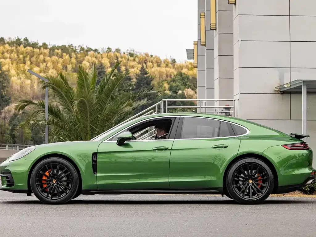 Porsche Panamera 2021 из CN, фото 7
