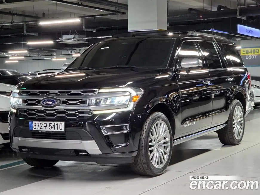 Ford Expedition — фото 1