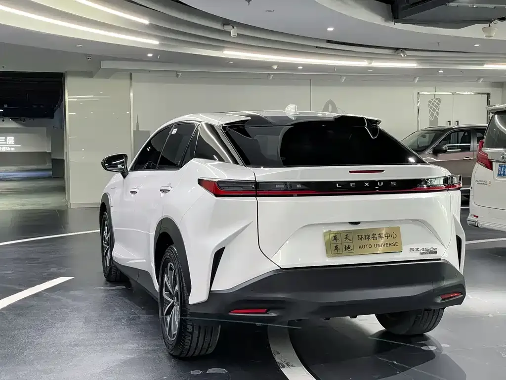 Lexus RZ 2024 из CN, фото 9