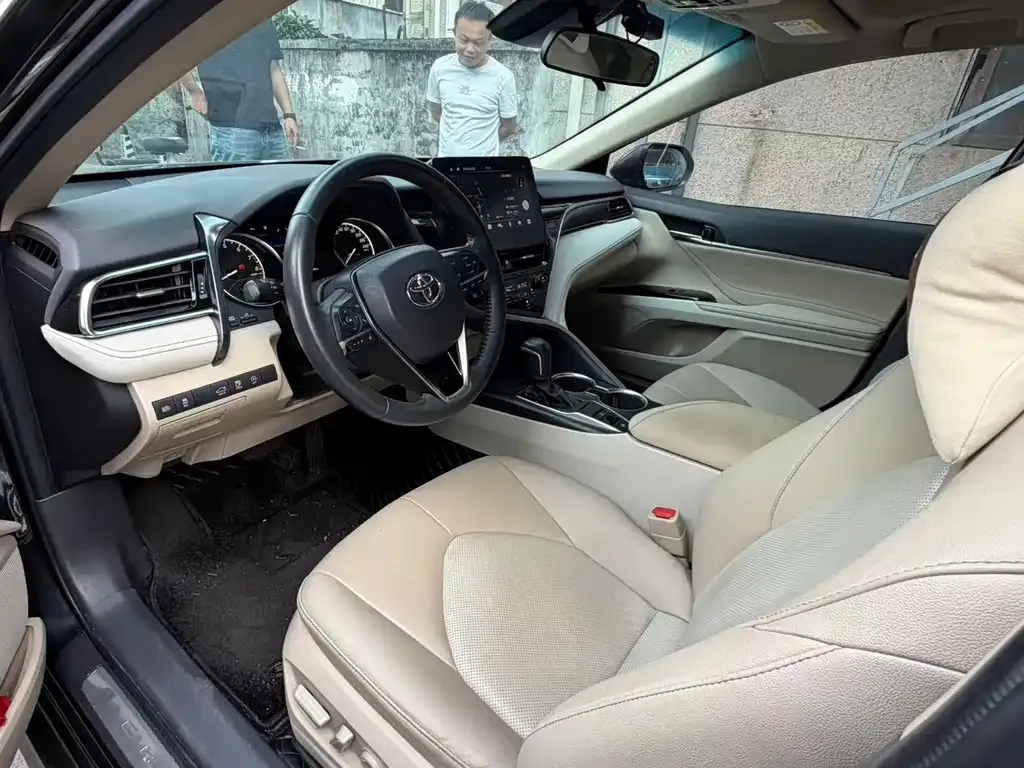 Toyota Camry 2021 из CN, фото 3