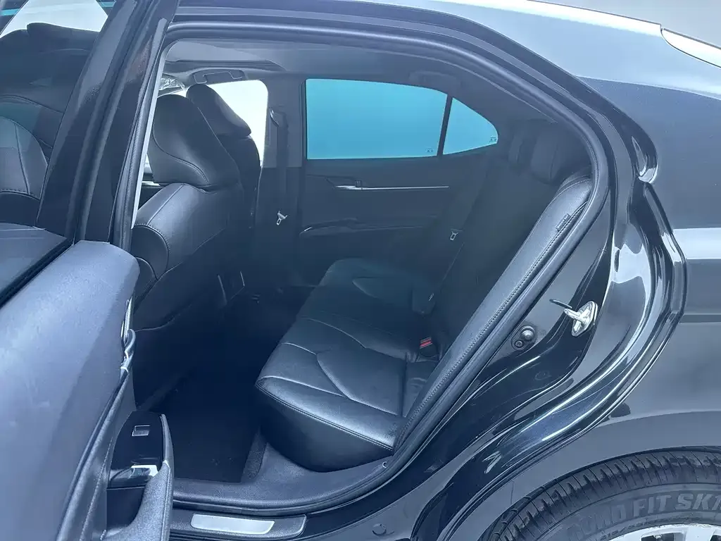 Toyota Camry 2022 из CN, фото 10