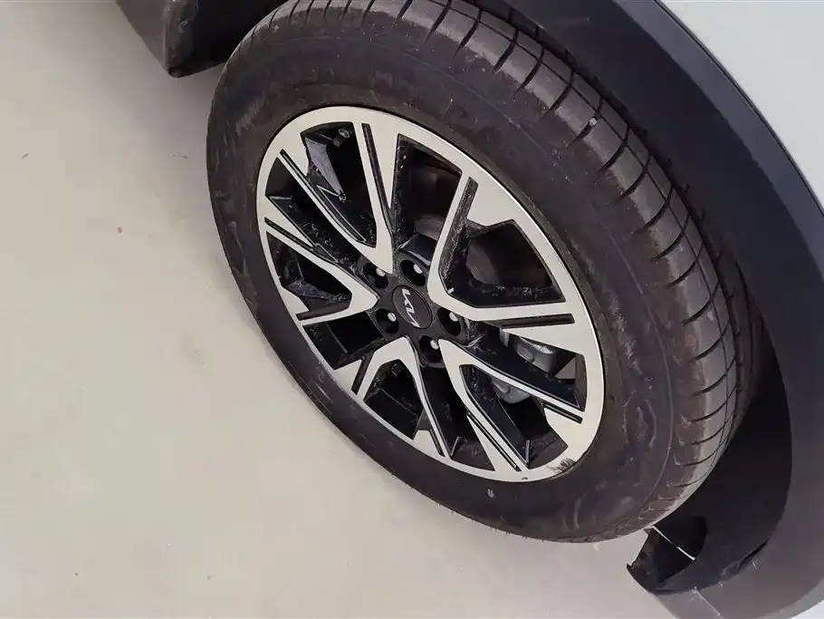 Kia Sportage — фото 3