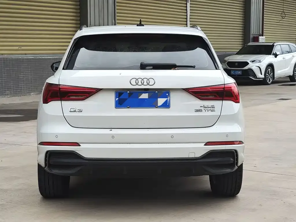 Audi Q3 — фото 7