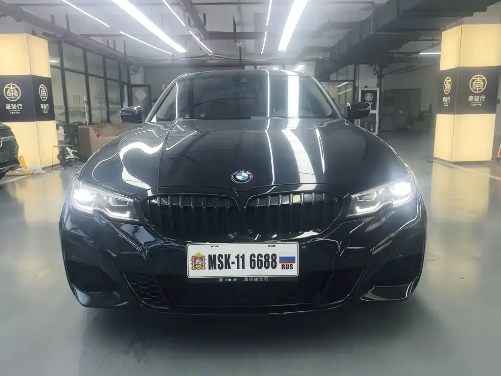 BMW 3 Series — фото 1