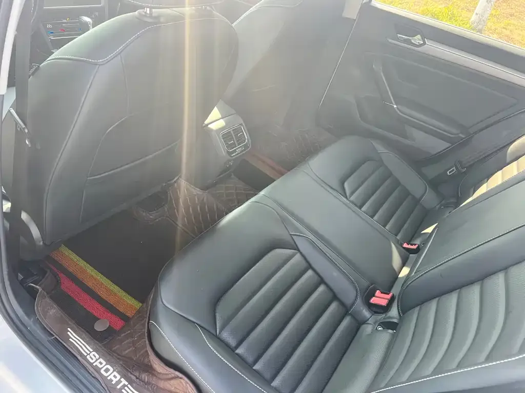 Volkswagen Lamando 2021 из CN, фото 3