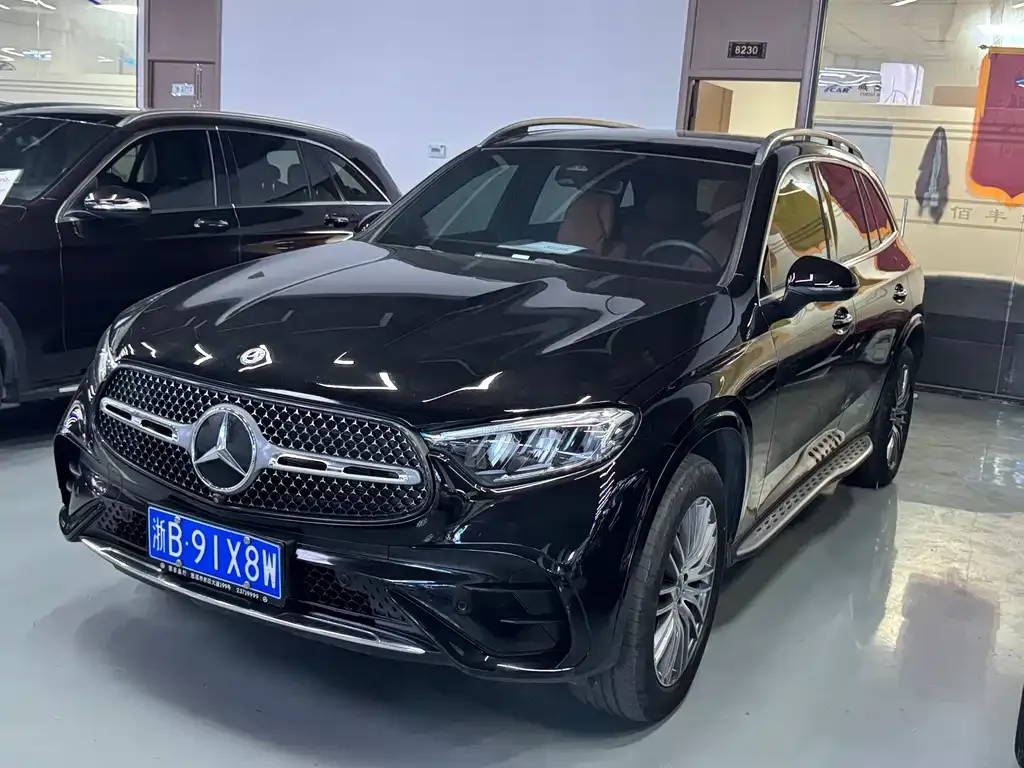 Mercedes-Benz GLC 2024 из CN, фото 1