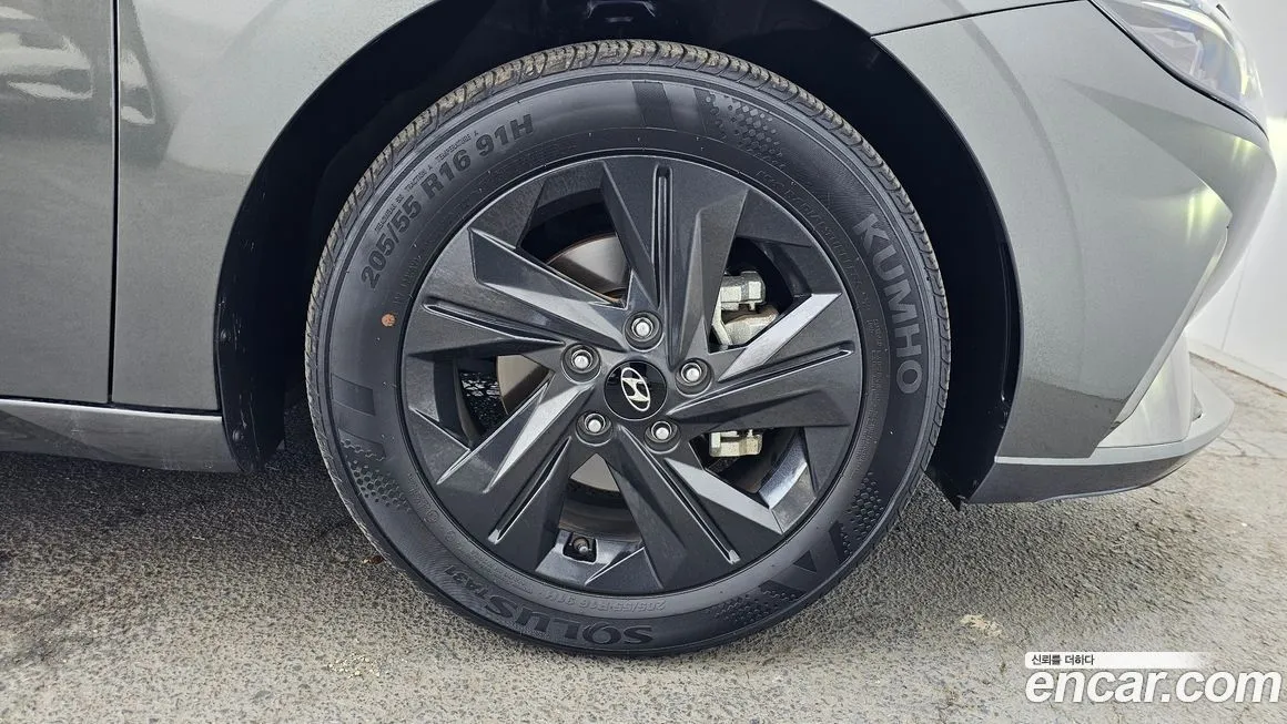 Hyundai AVANTE — фото 4