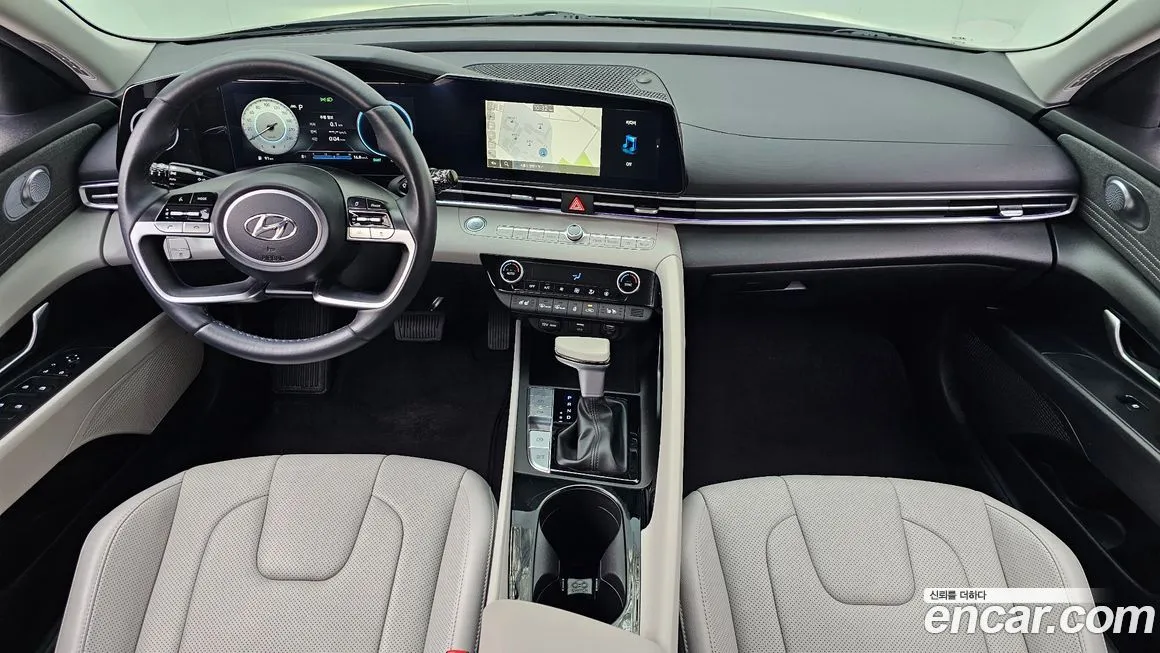 Hyundai AVANTE — фото 8