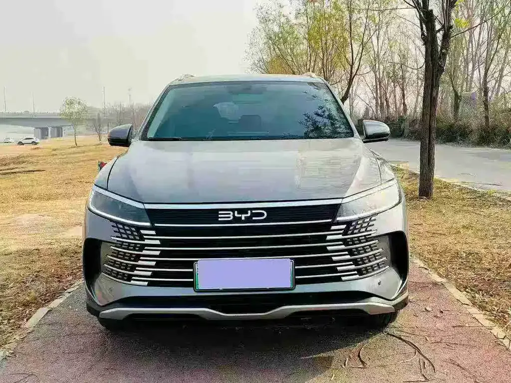 BYD Seal 05 DM-i — фото 8