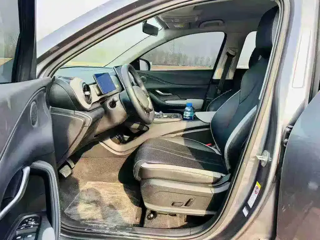 BYD Seal 05 DM-i — фото 4