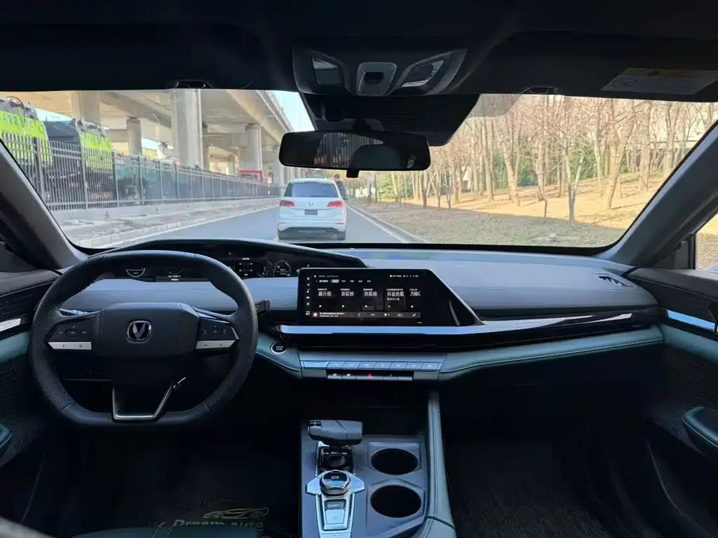 Changan UNI-V iDD 2024 из CN, фото 7