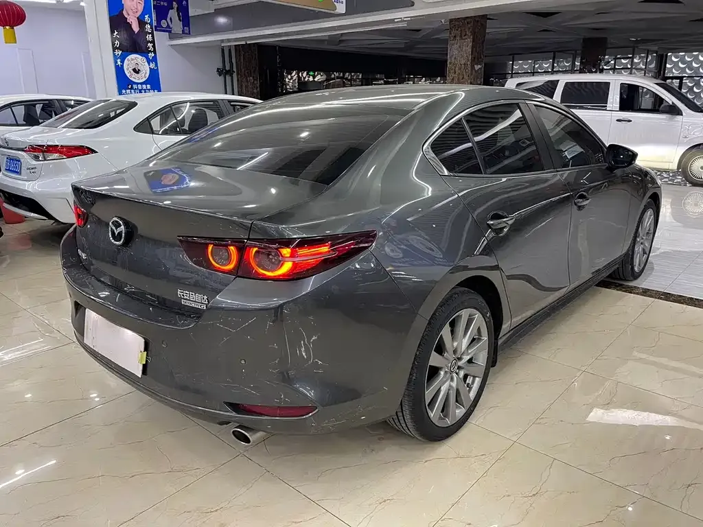 Mazda 3 Axela 2022 из CN, фото 10