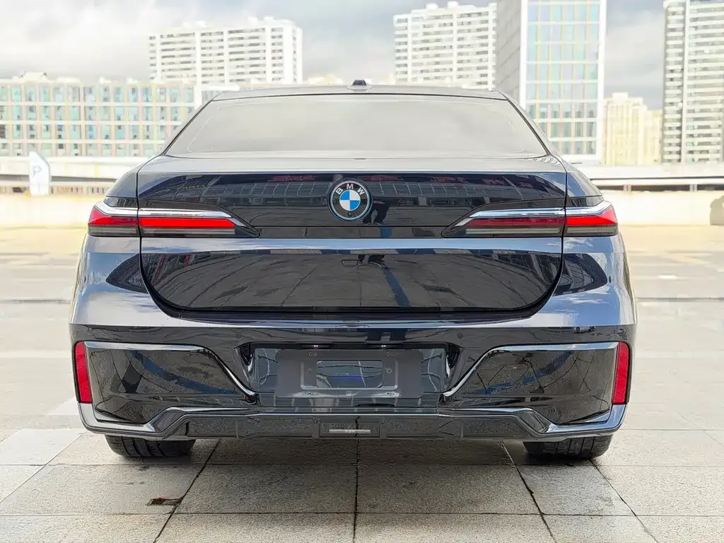 BMW i7 2024 из CN, фото 9