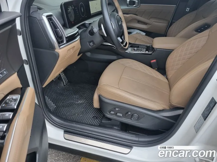 Kia Sorento — фото 10