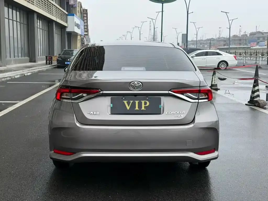 Toyota Corolla 2023 из CN, фото 3