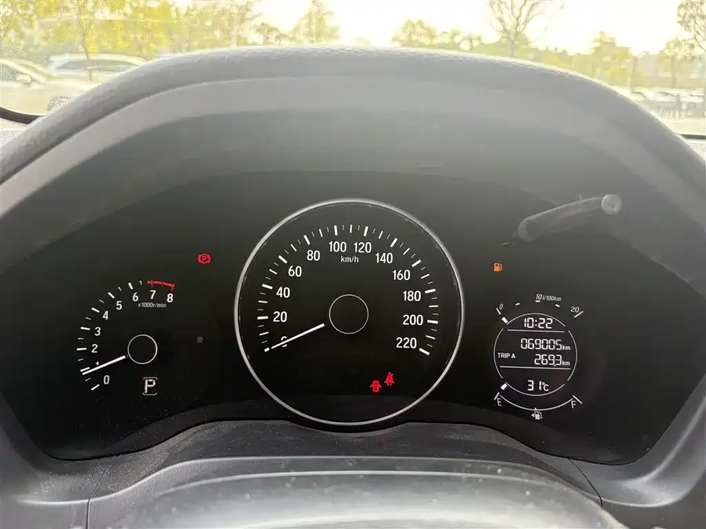 Honda Vezel 2021 из CN, фото 2