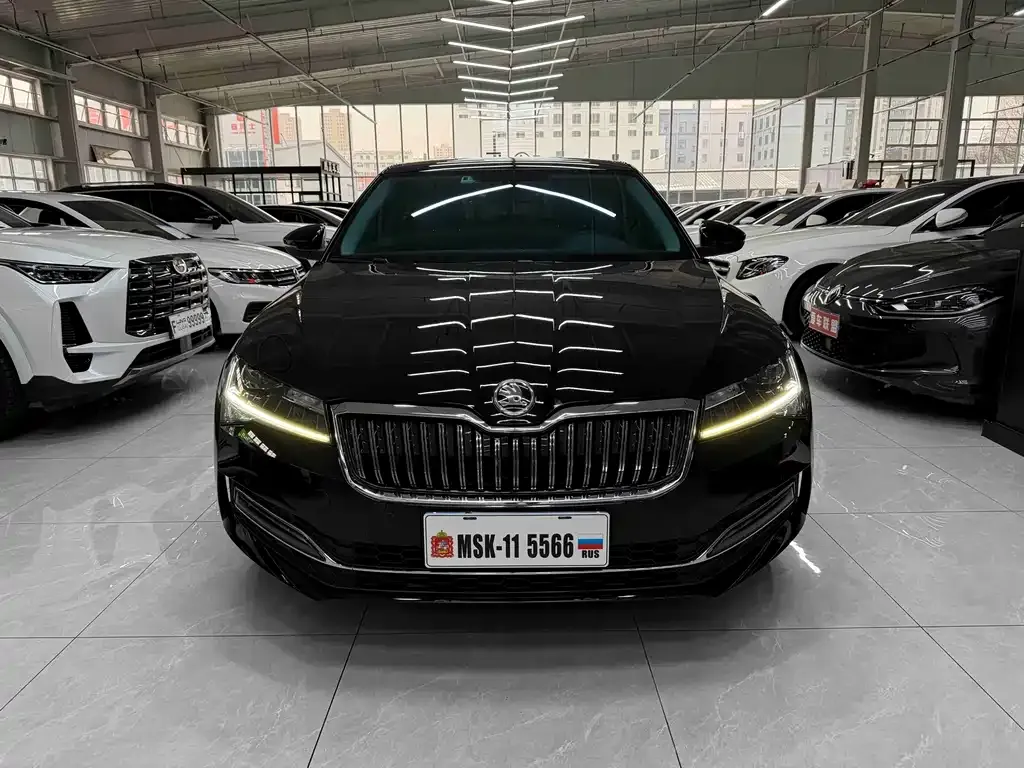 Skoda Superb 2022 из CN, фото 10