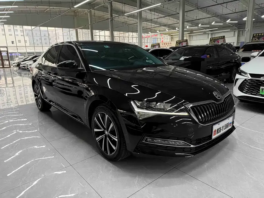 Skoda Superb 2022 из CN, фото 5