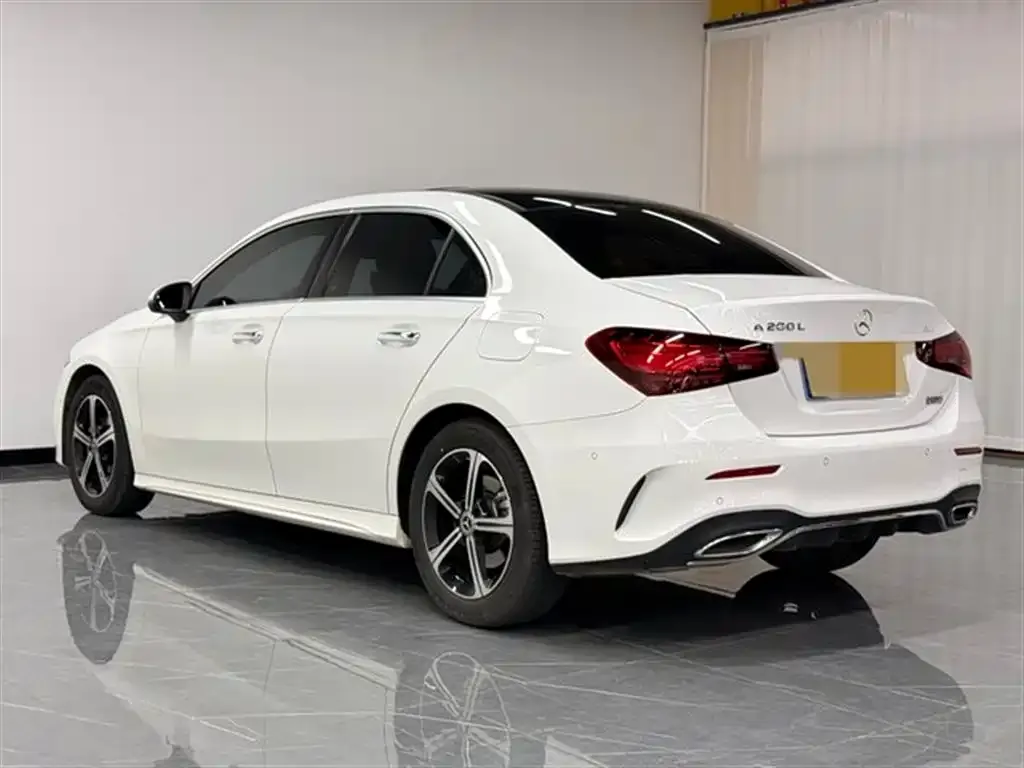 Mercedes-Benz A-Class 2024 из CN, фото 9