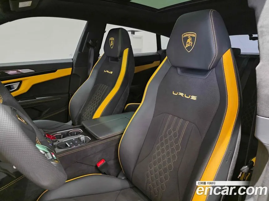 Lamborghini Urus — фото 8