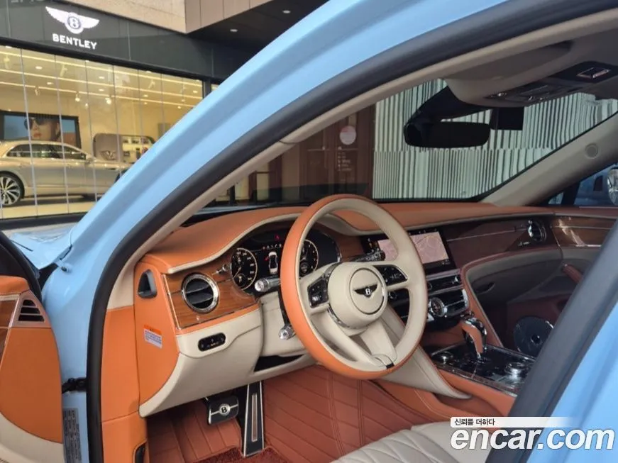Bentley Flying Spur 2023 из KR, фото 7