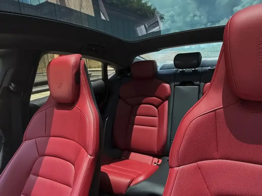 Porsche Taycan 2023 из CN, фото 6