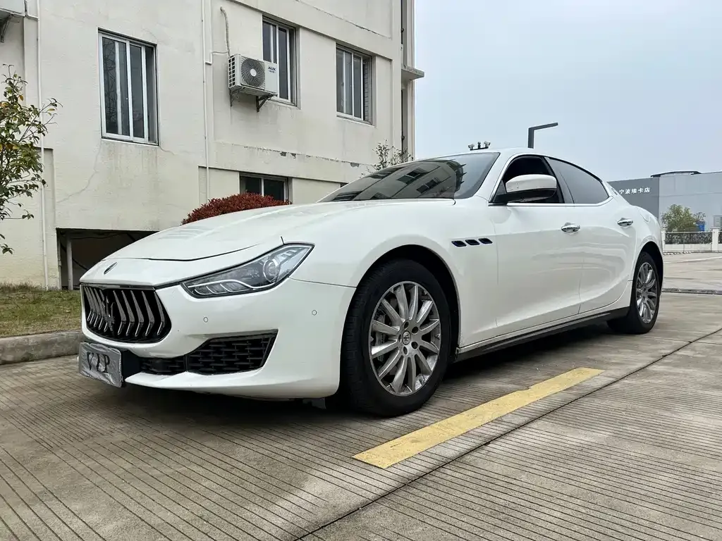 Maserati Ghibli