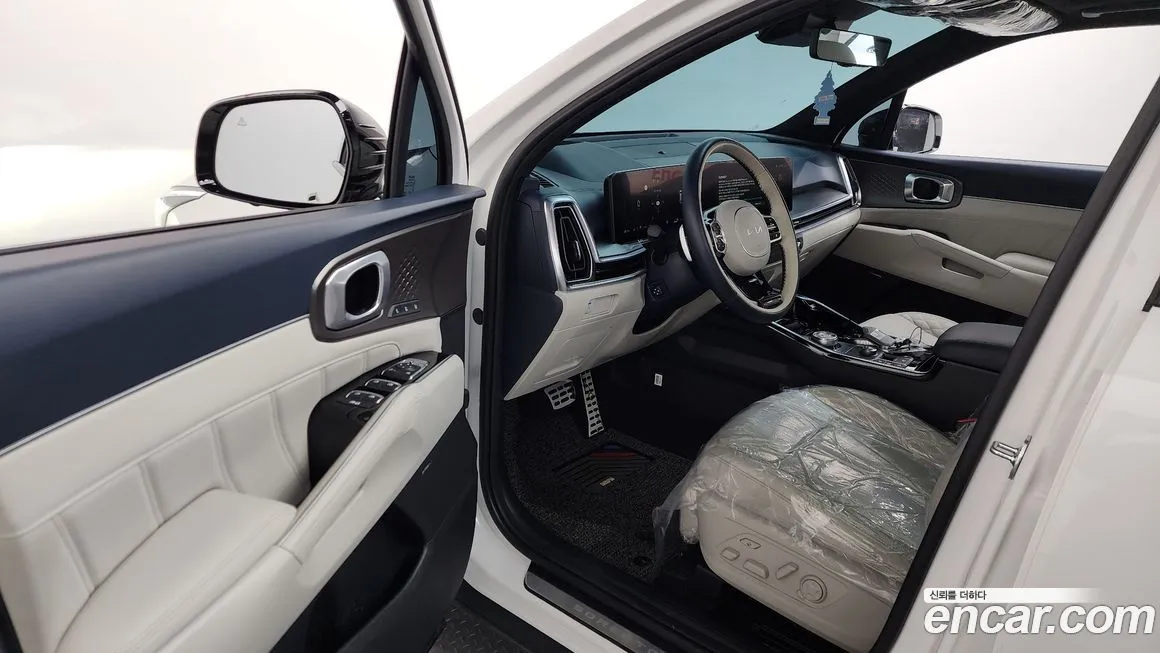 Kia Sorento — фото 10