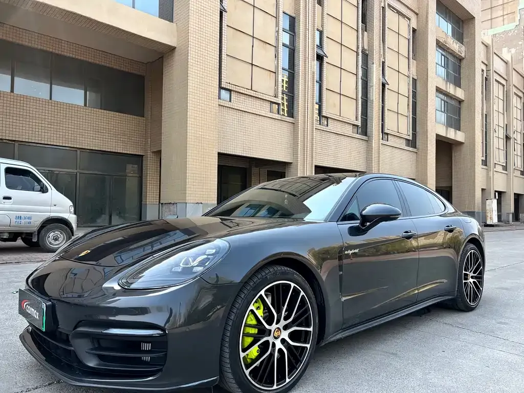 Porsche Panamera Hybrid
