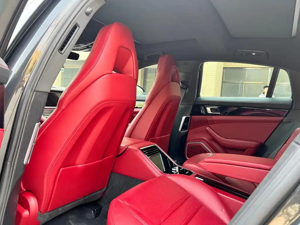 Porsche Panamera Hybrid 2022 из CN, фото 2