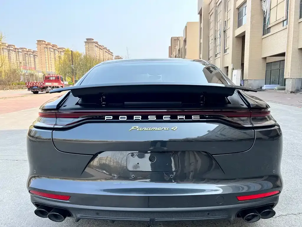 Porsche Panamera Hybrid 2022 из CN, фото 5