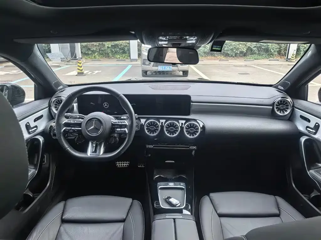 Mercedes-Benz A-Class AMG 2025 из CN, фото 3