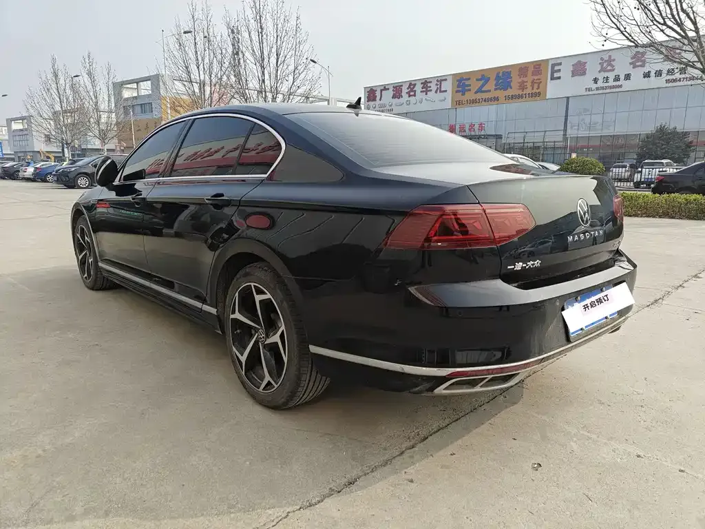 Volkswagen Magotan 2023 из CN, фото 7