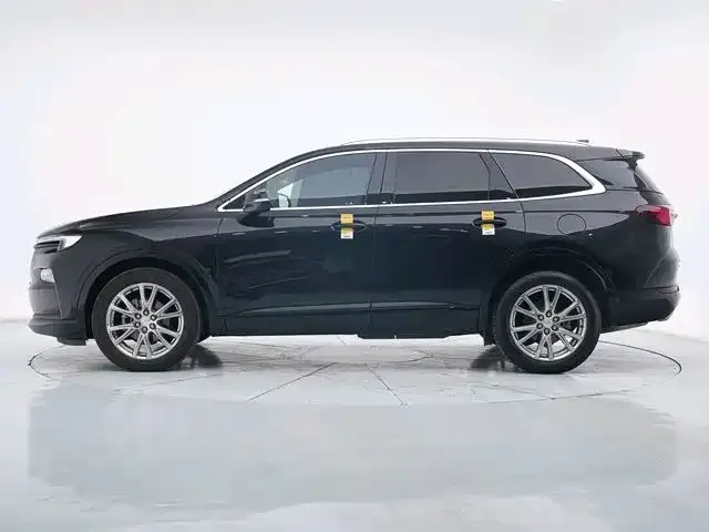 Buick Enclave — фото 9