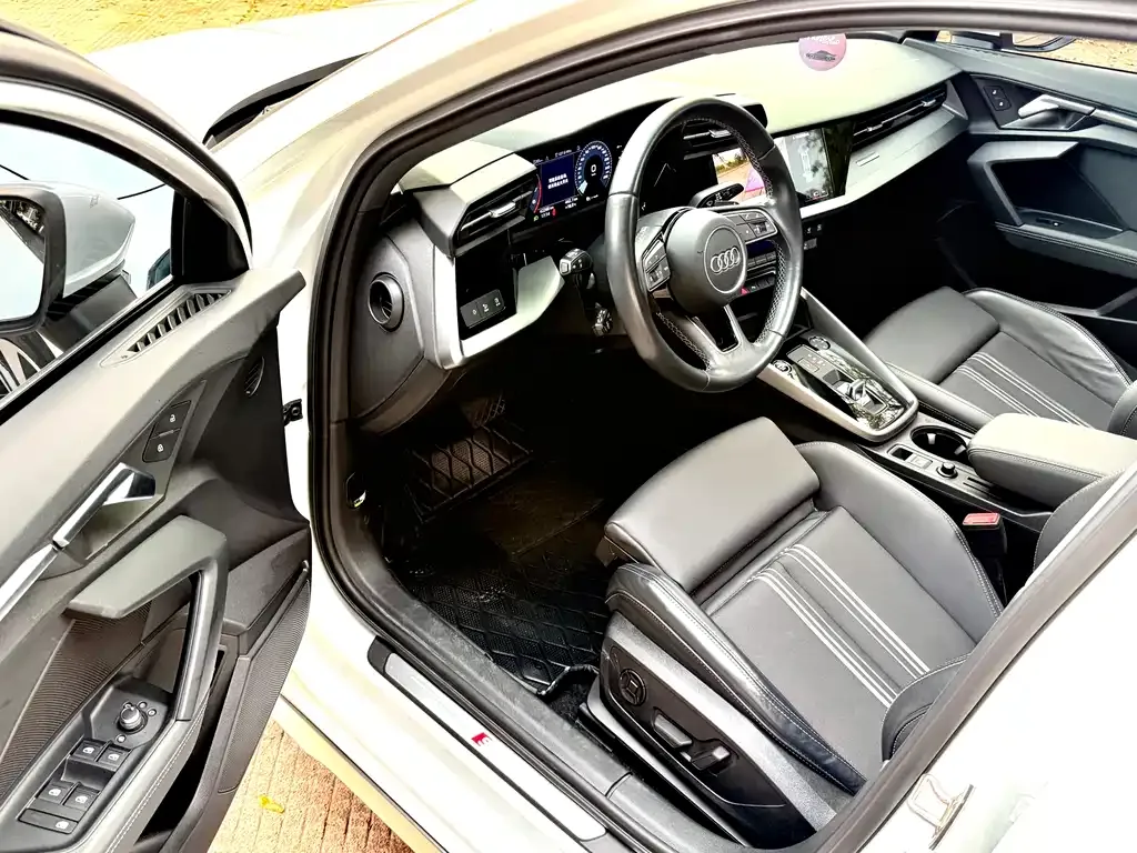 Audi A3 — фото 10
