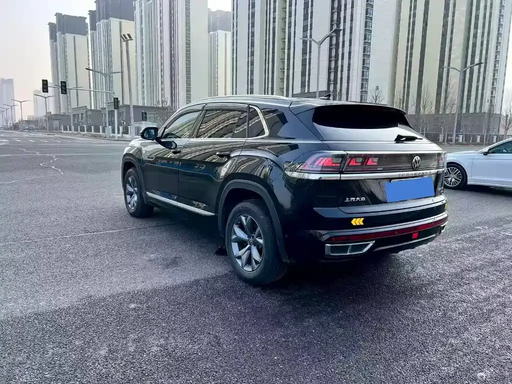 Volkswagen Teramont 2022 из CN, фото 9
