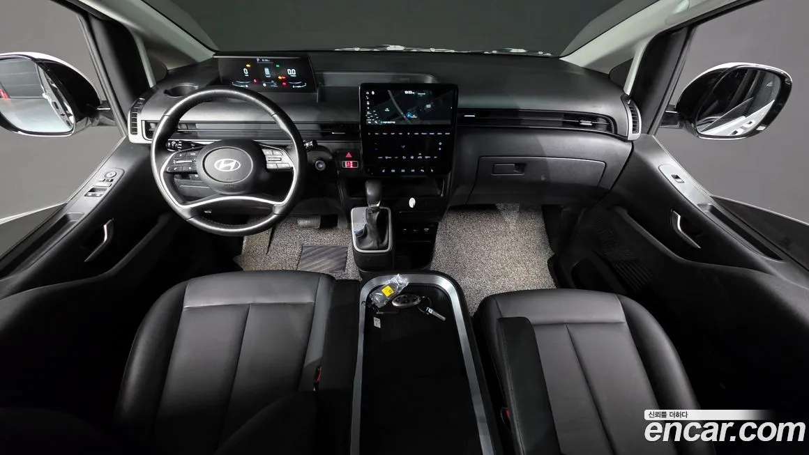 Hyundai Staria 2025 из KR, фото 6