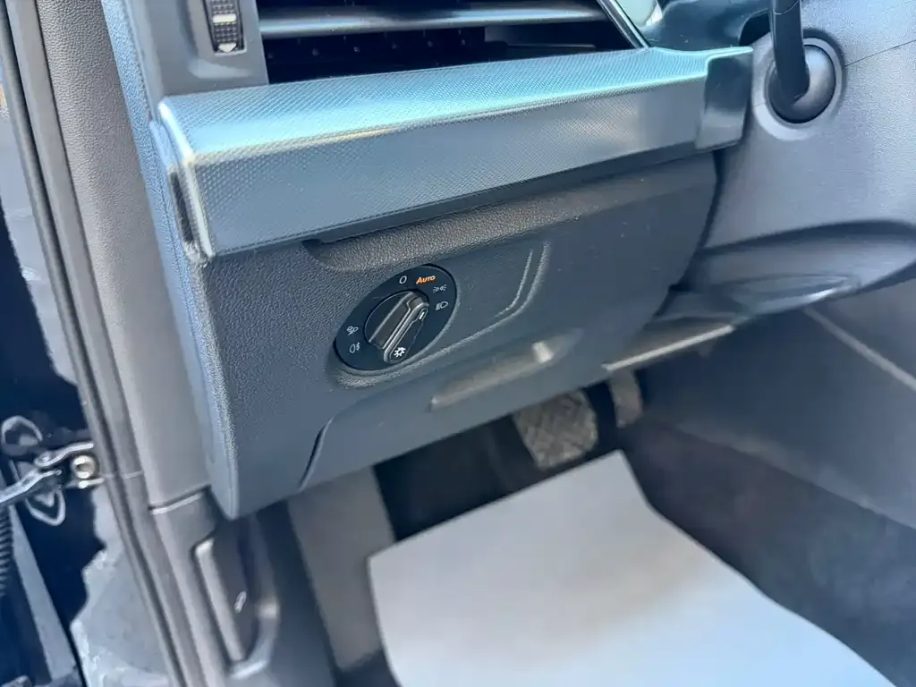 Volkswagen Passat 2022 из CN, фото 8